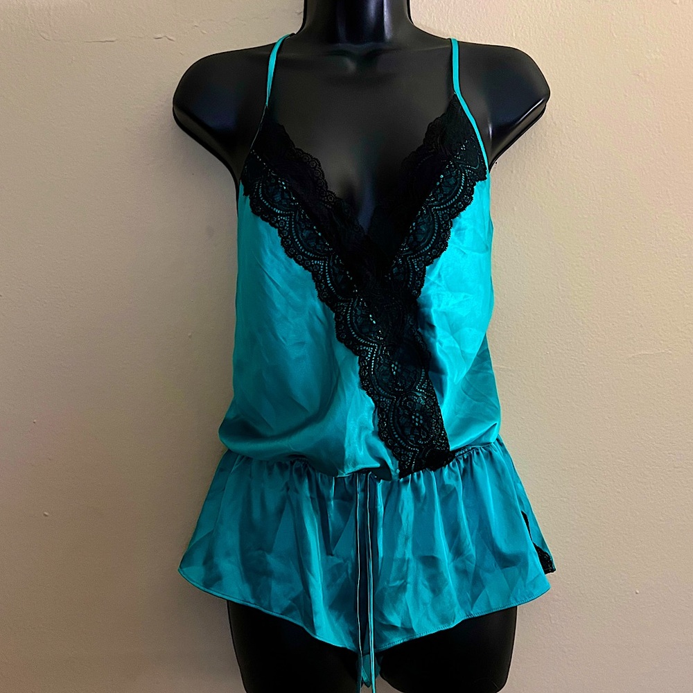 VICTORIA’S SECRET | Satin and Lace Romper Lingerie